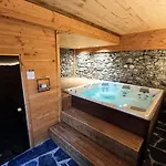 Chez Leon Jacuzzi Et Sauna Samoëns