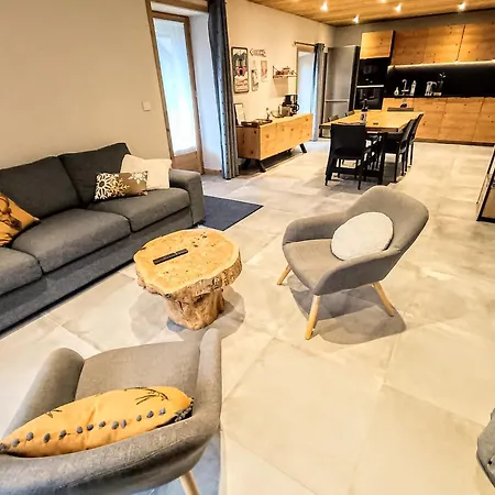 Chez Leon, Jacuzzi Et Sauna Des Le 1er Septembre 2025 아파트 사모엥