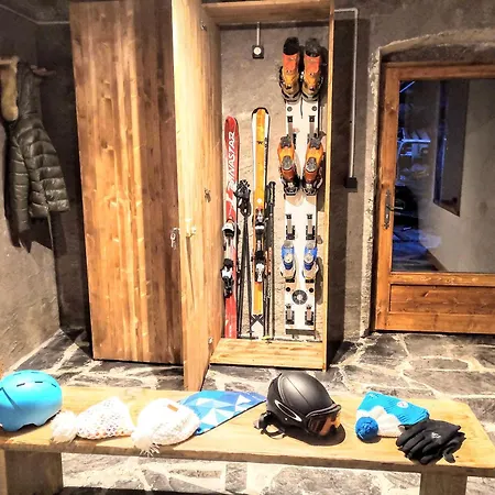 Chez Leon, Jacuzzi Et Sauna Des Le 1er Septembre 2025 *