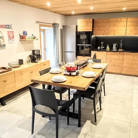 Chez Leon Jacuzzi Et Sauna Samoëns